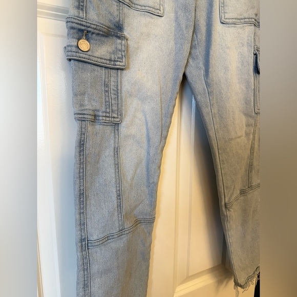 KanCan Cargo Style Lightwash Denim Crop Jeans Size 27 - Picture 11 of 11